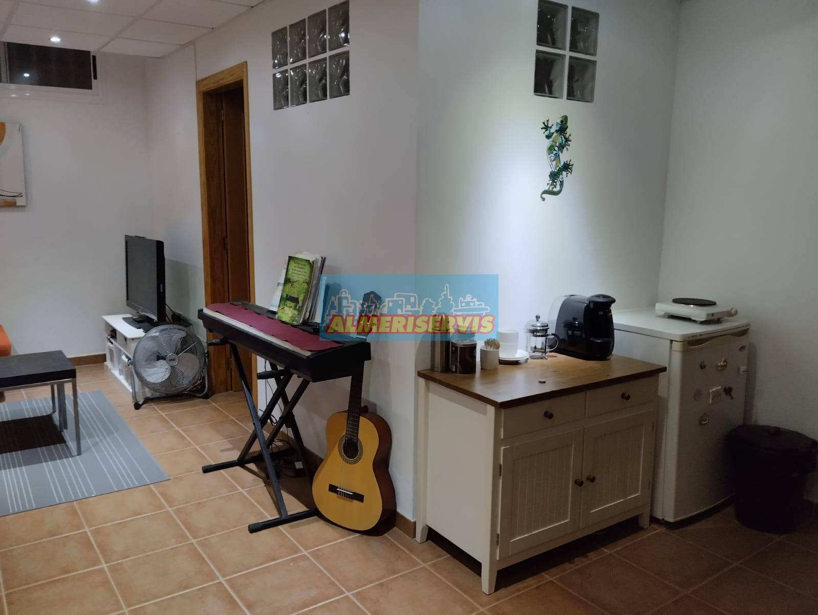 Köp av duplex i Almerimar