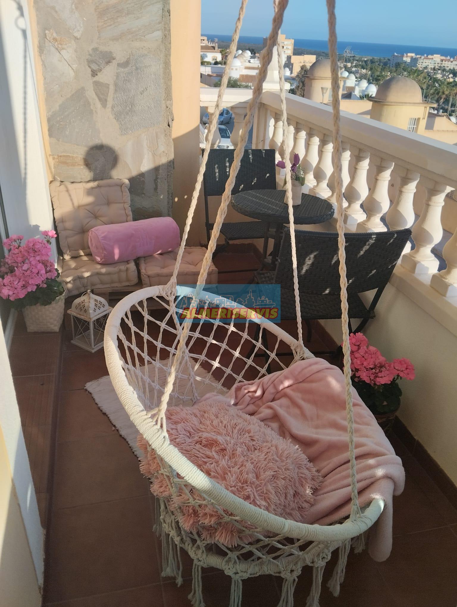 Köp av duplex i Almerimar