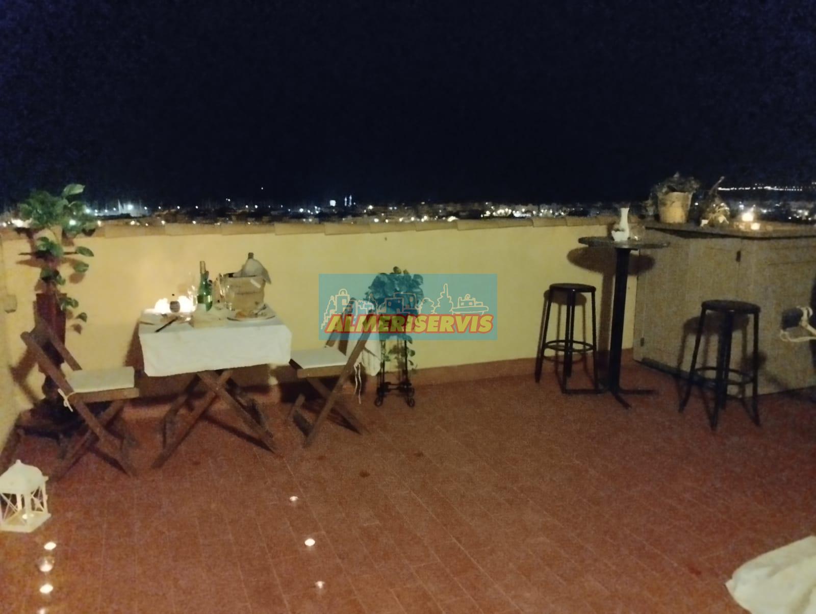 Köp av duplex i Almerimar