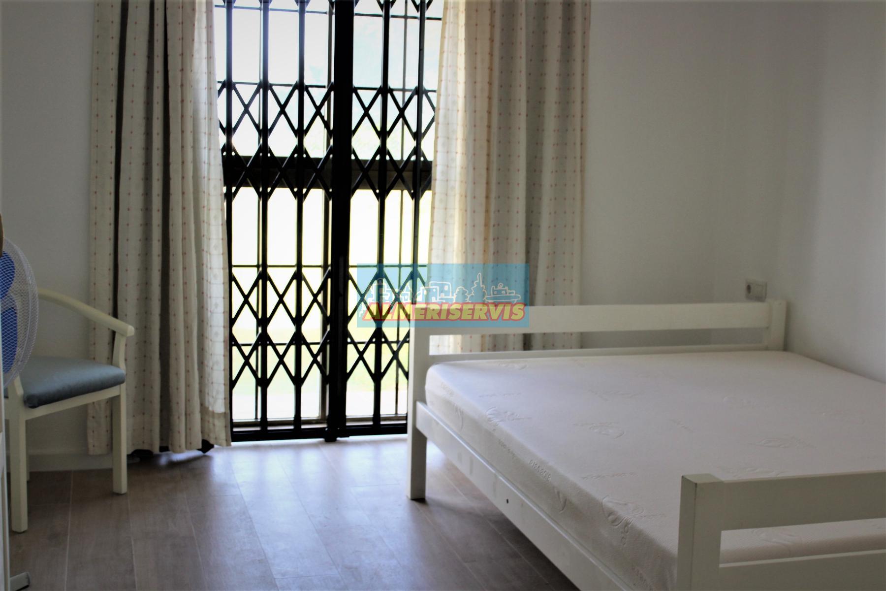 For sale of apartment in Almerimar