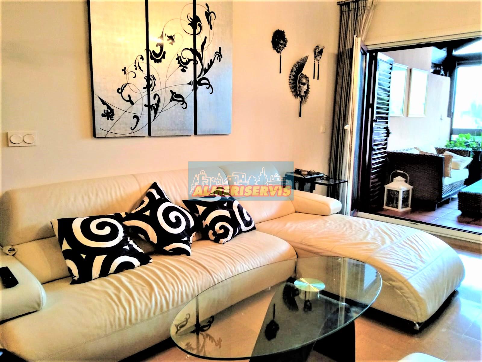 Salg av penthouse i Almerimar