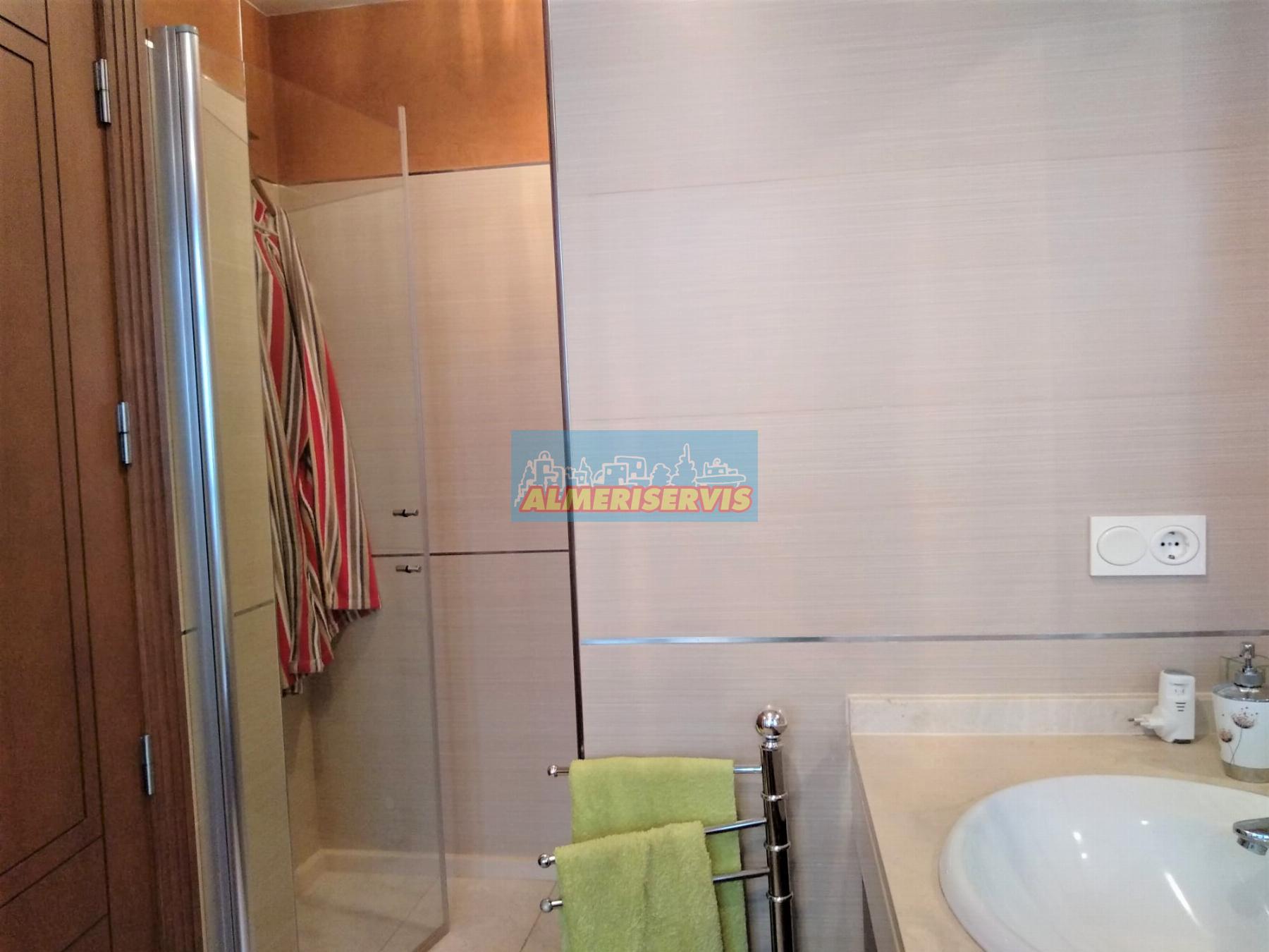 Salg av penthouse i Almerimar