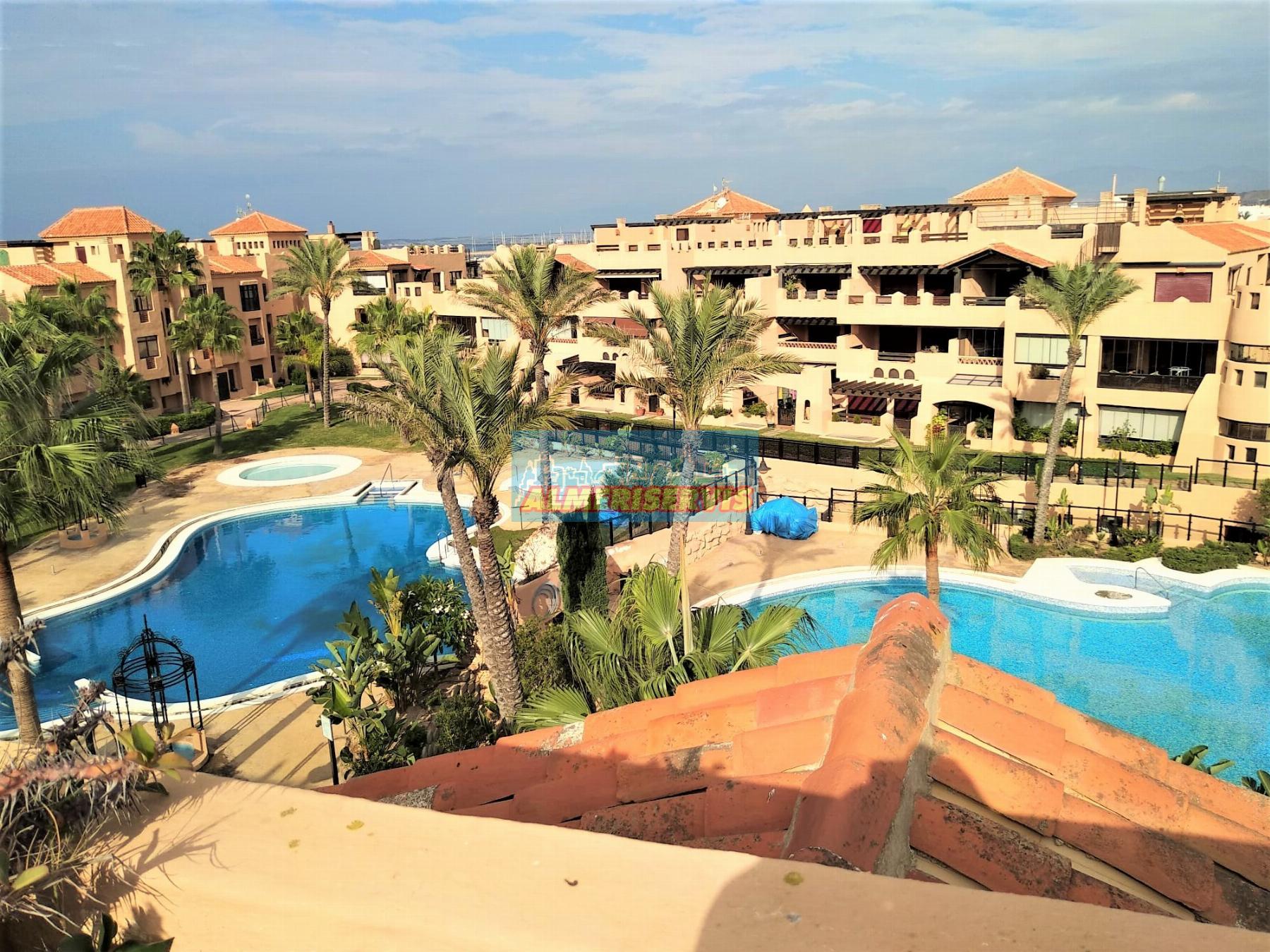 Salg av penthouse i Almerimar