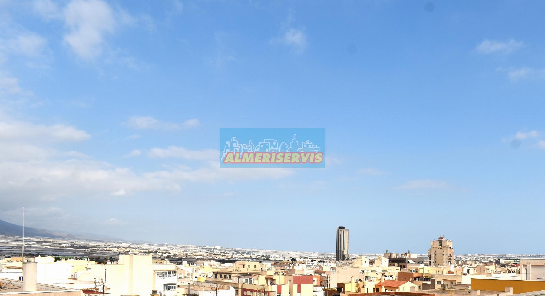 Venda de Àtic a El Ejido