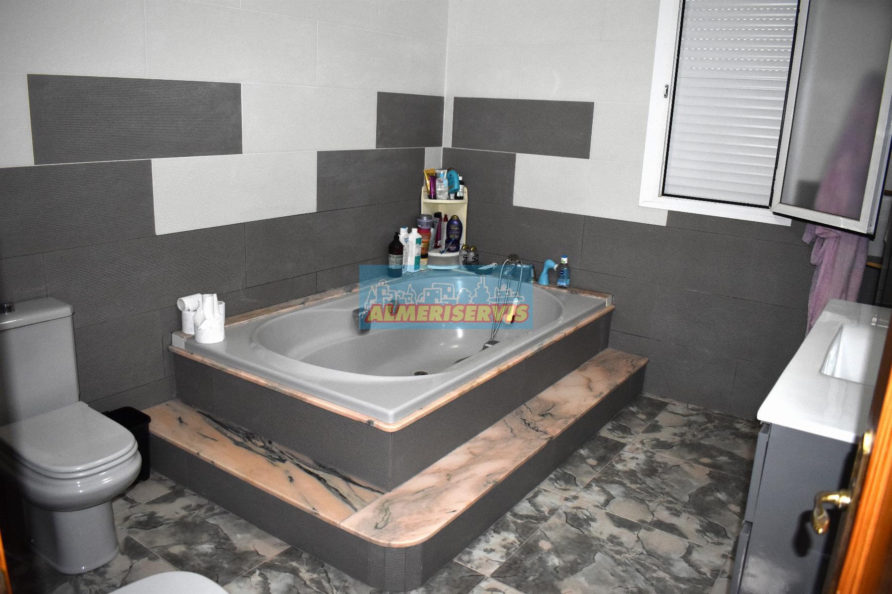 For sale of duplex in El Ejido