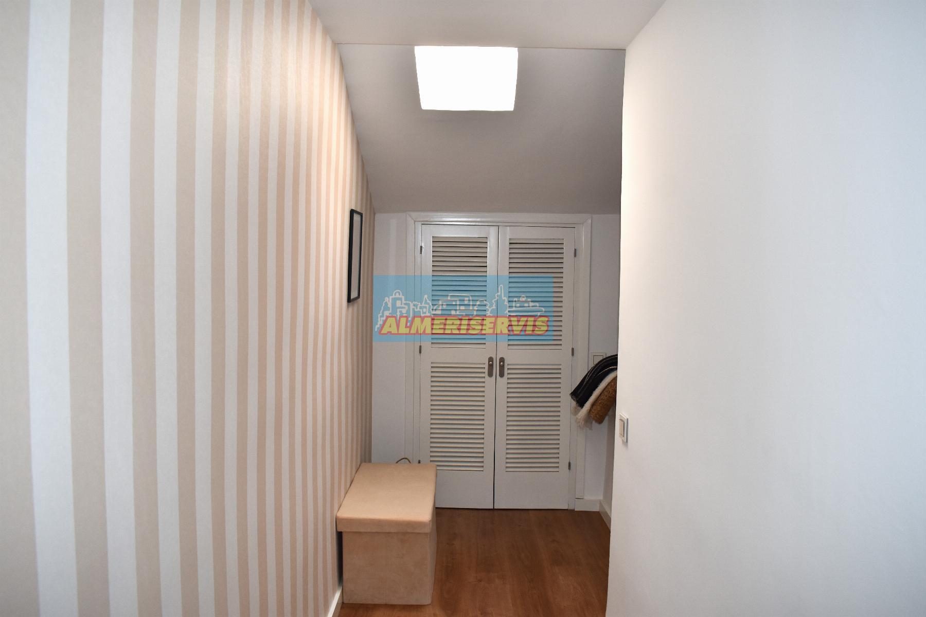 Verkoop van appartement in Almerimar