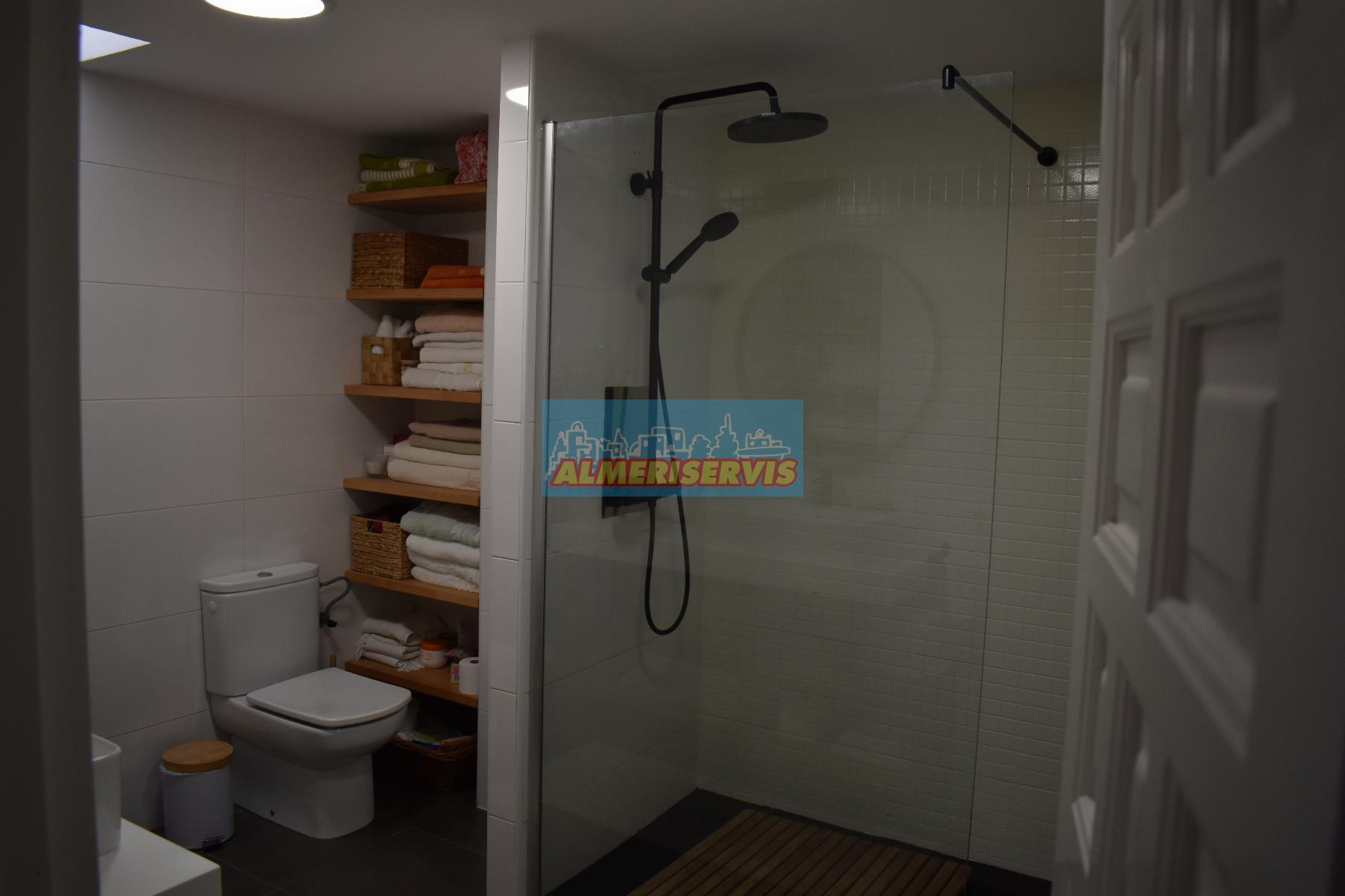 Verkoop van appartement in Almerimar
