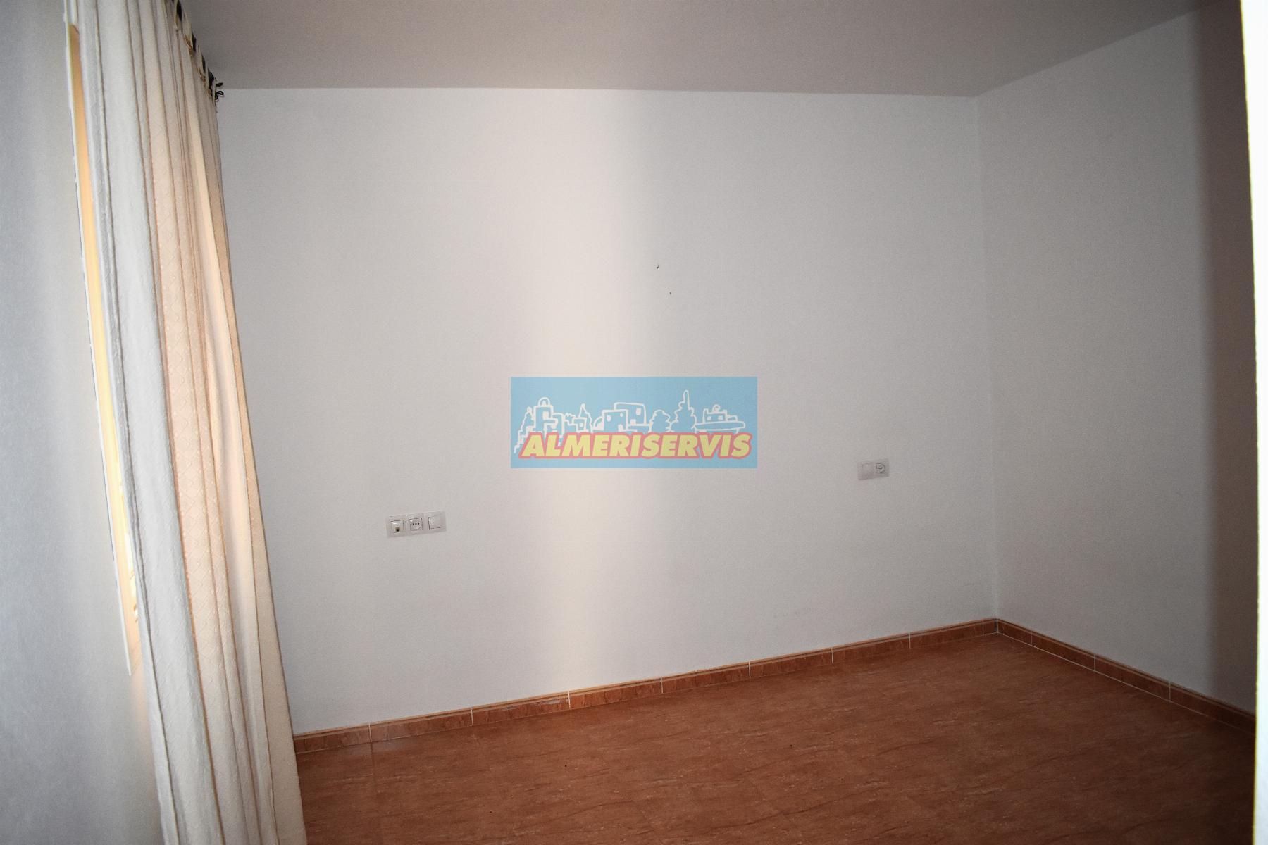 For sale of apartment in Almerimar