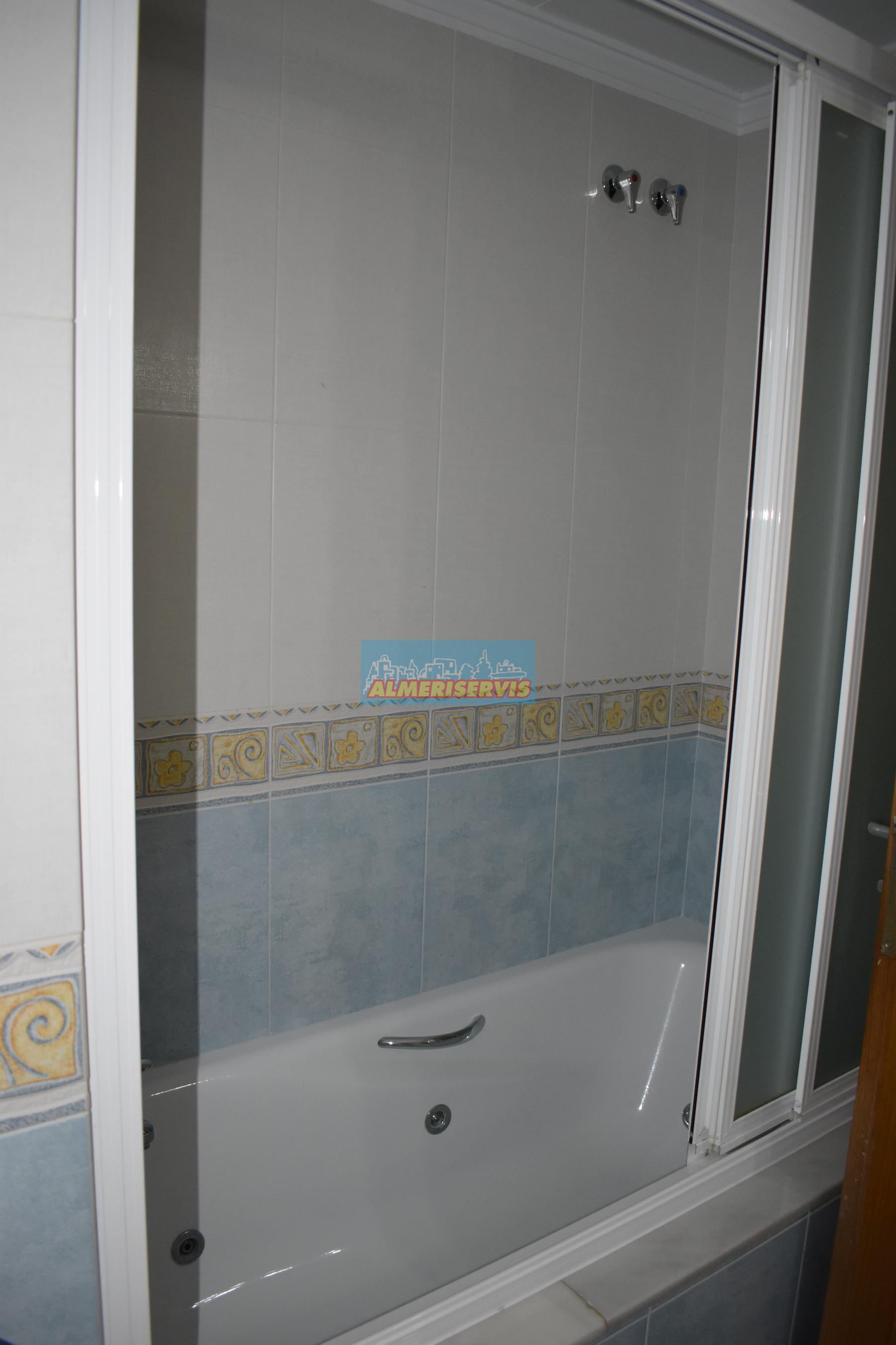 For sale of flat in El Ejido