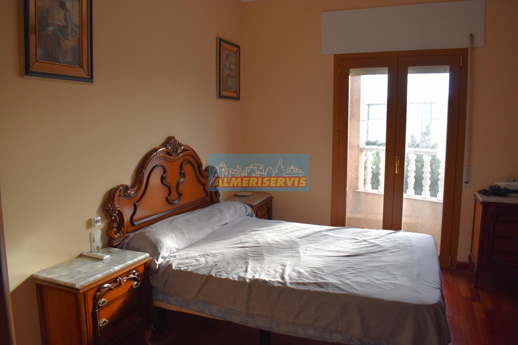 Köp av duplex i El Ejido