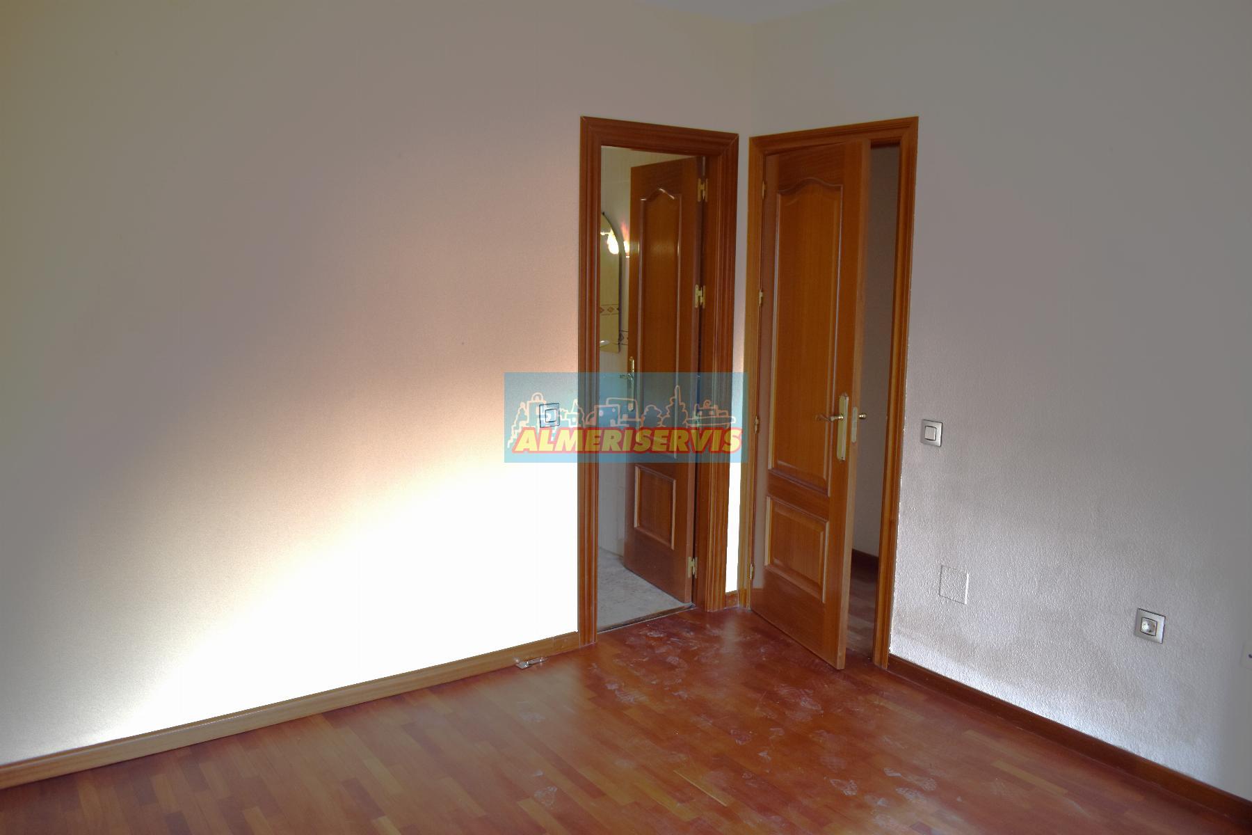 Продажа от

 Квартира на El Ejido