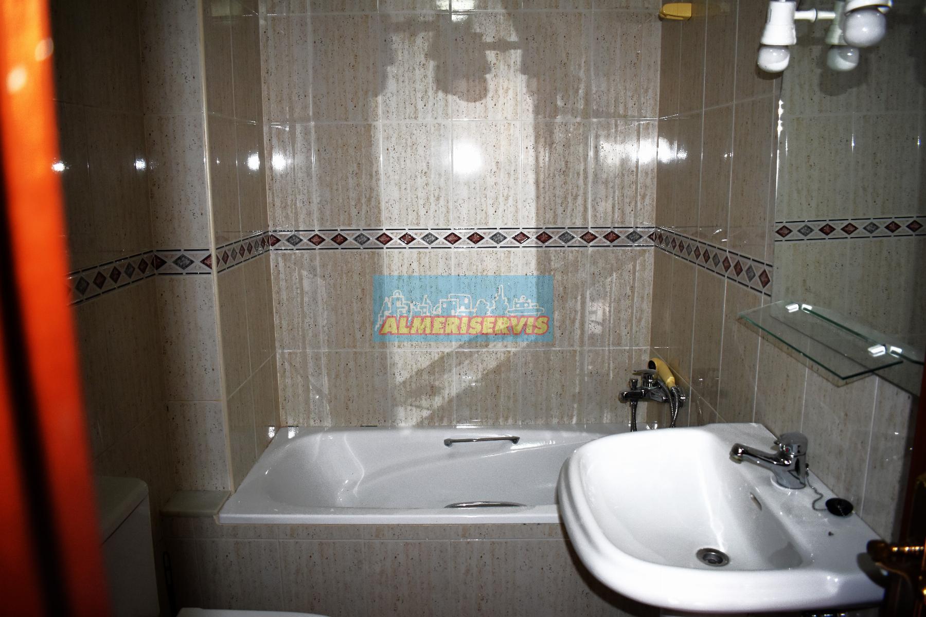 Продажа от

 Квартира на El Ejido