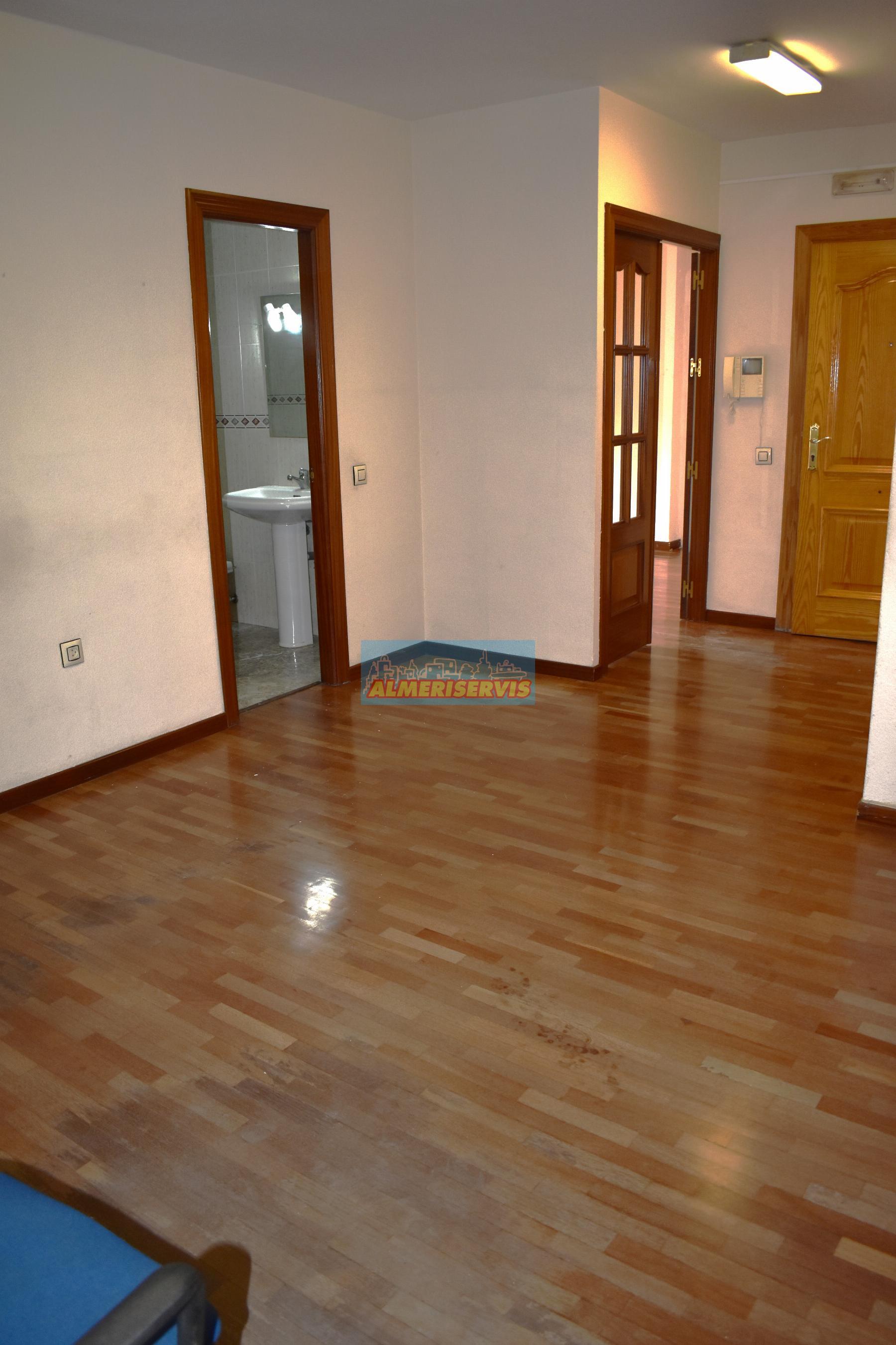 Продажа от

 Квартира на El Ejido
