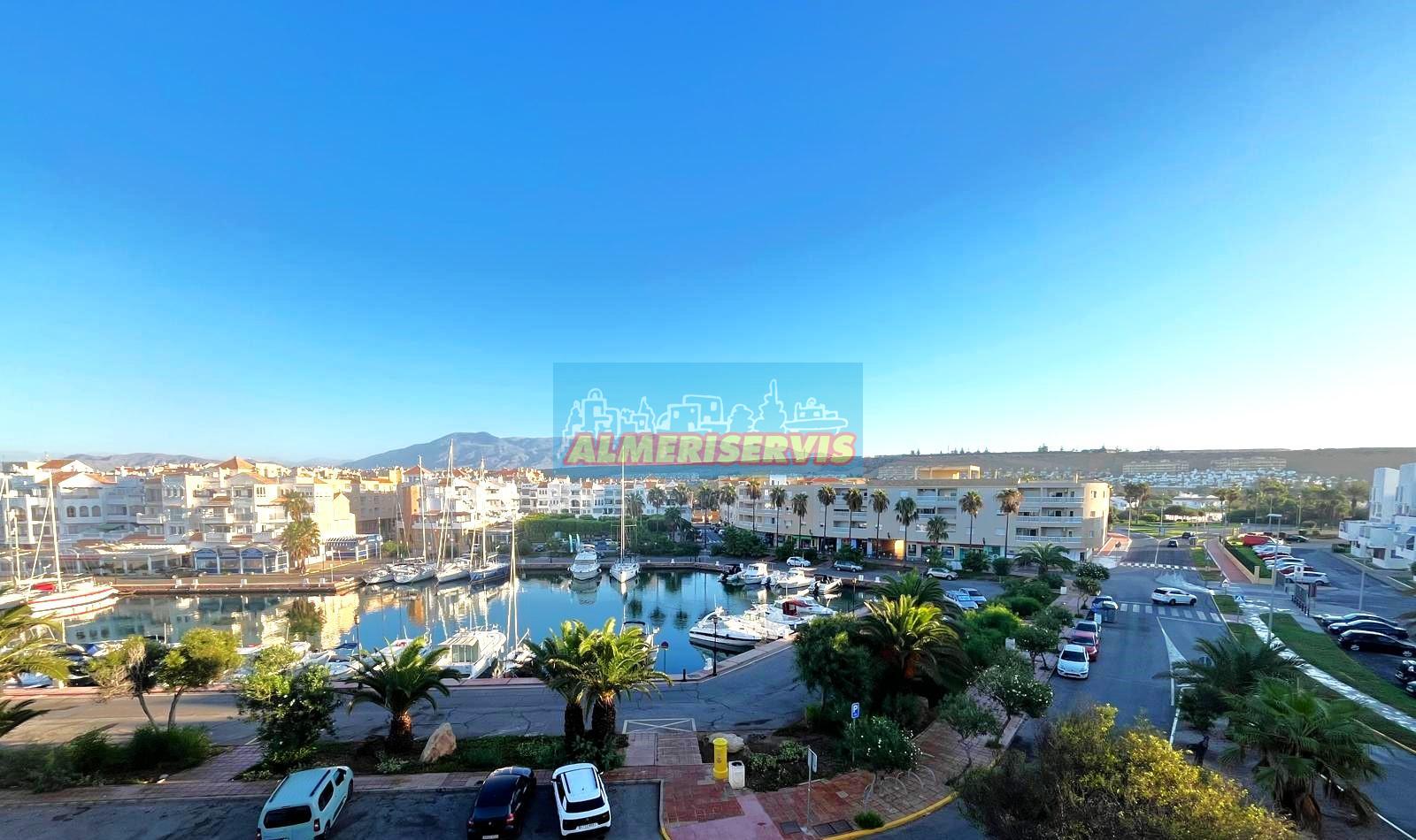 Venda de apartamento em Almerimar