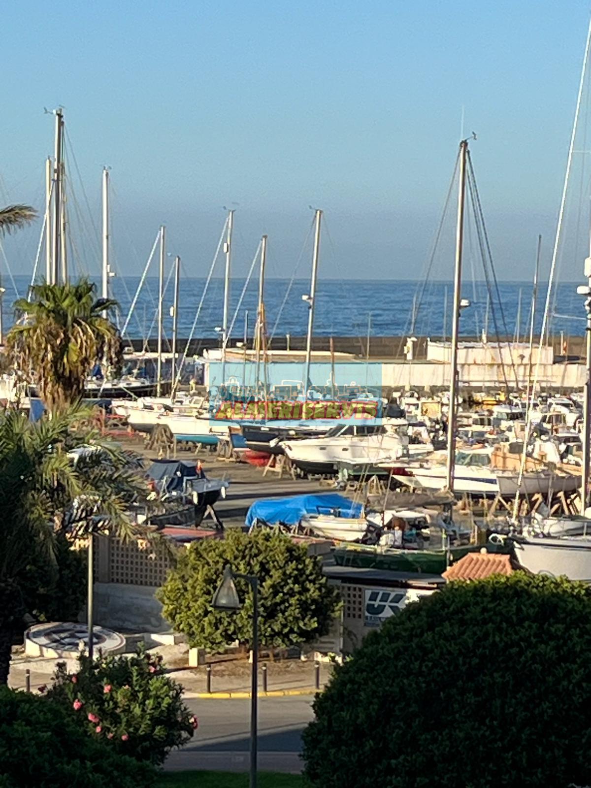 Venda de apartamento em Almerimar