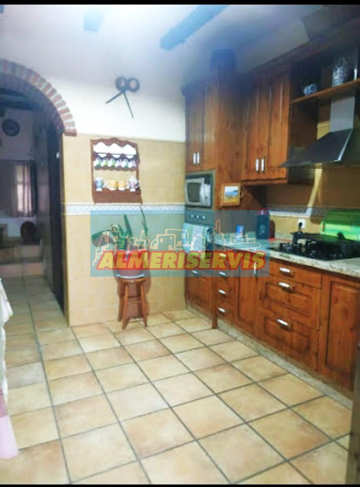 Venta de chalet en Berja