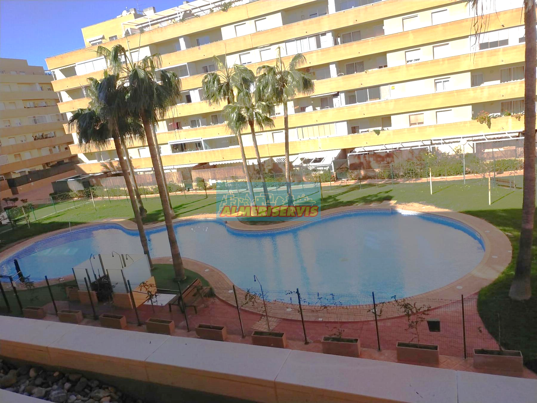 Venta de apartamento en Roquetas de Mar