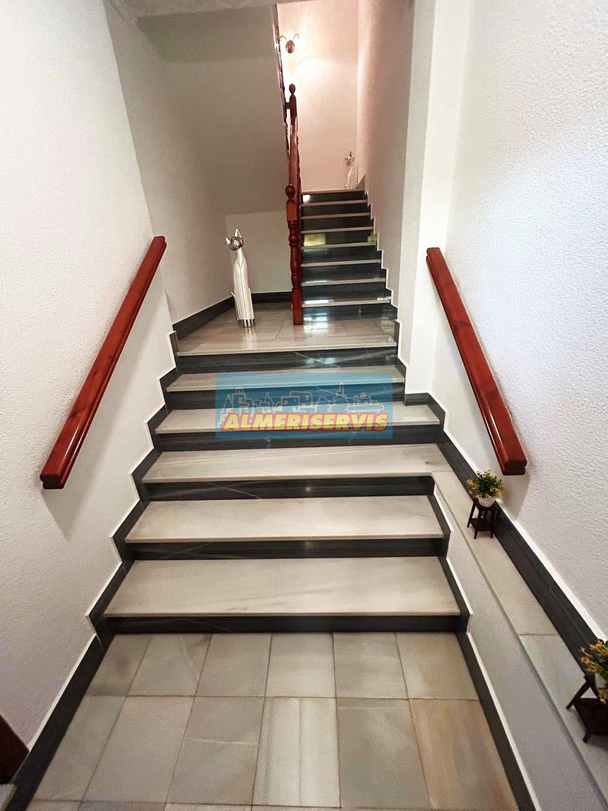 Zu verkaufen von haus in
 Berja