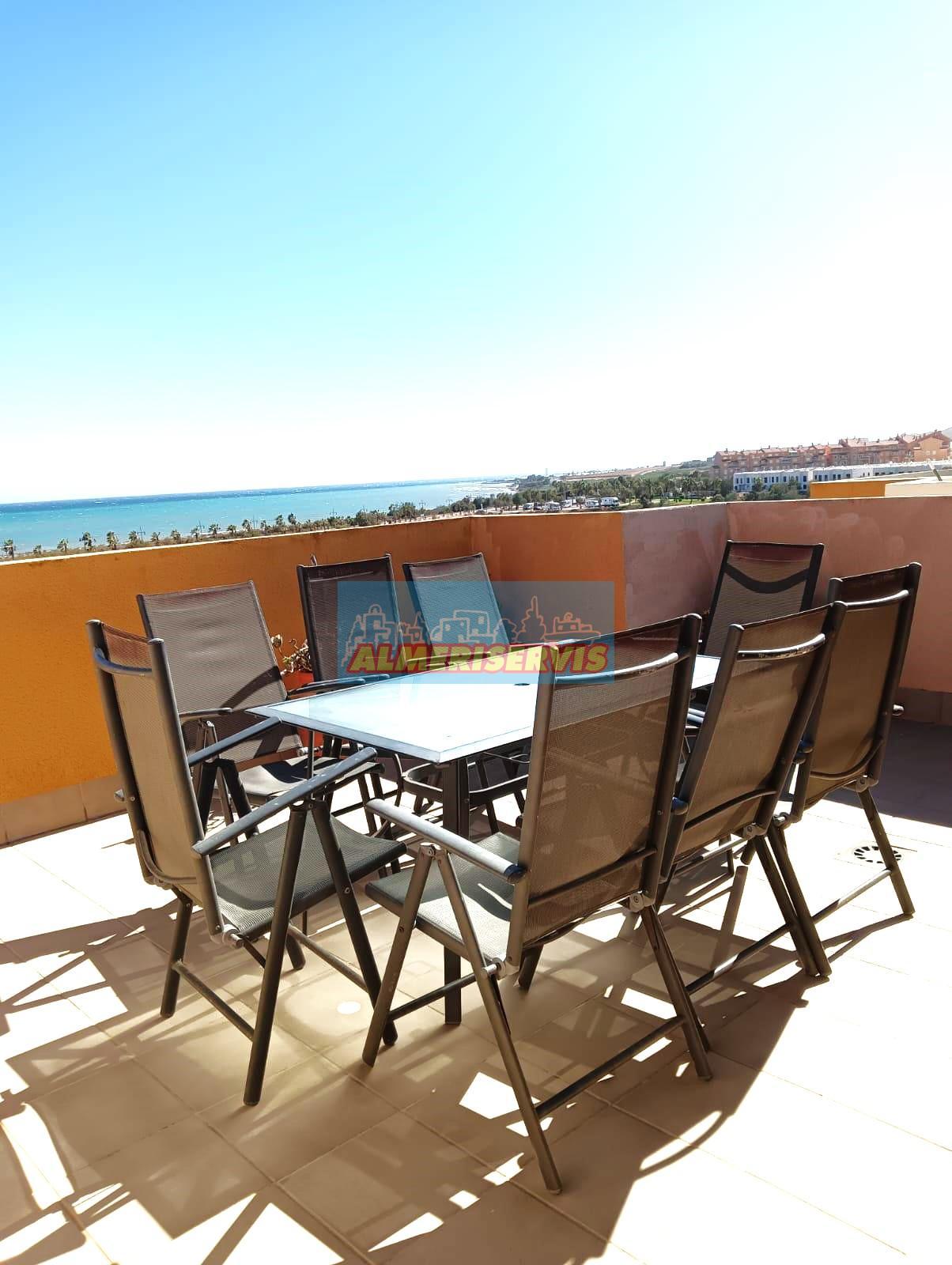Salg av penthouse i Almerimar