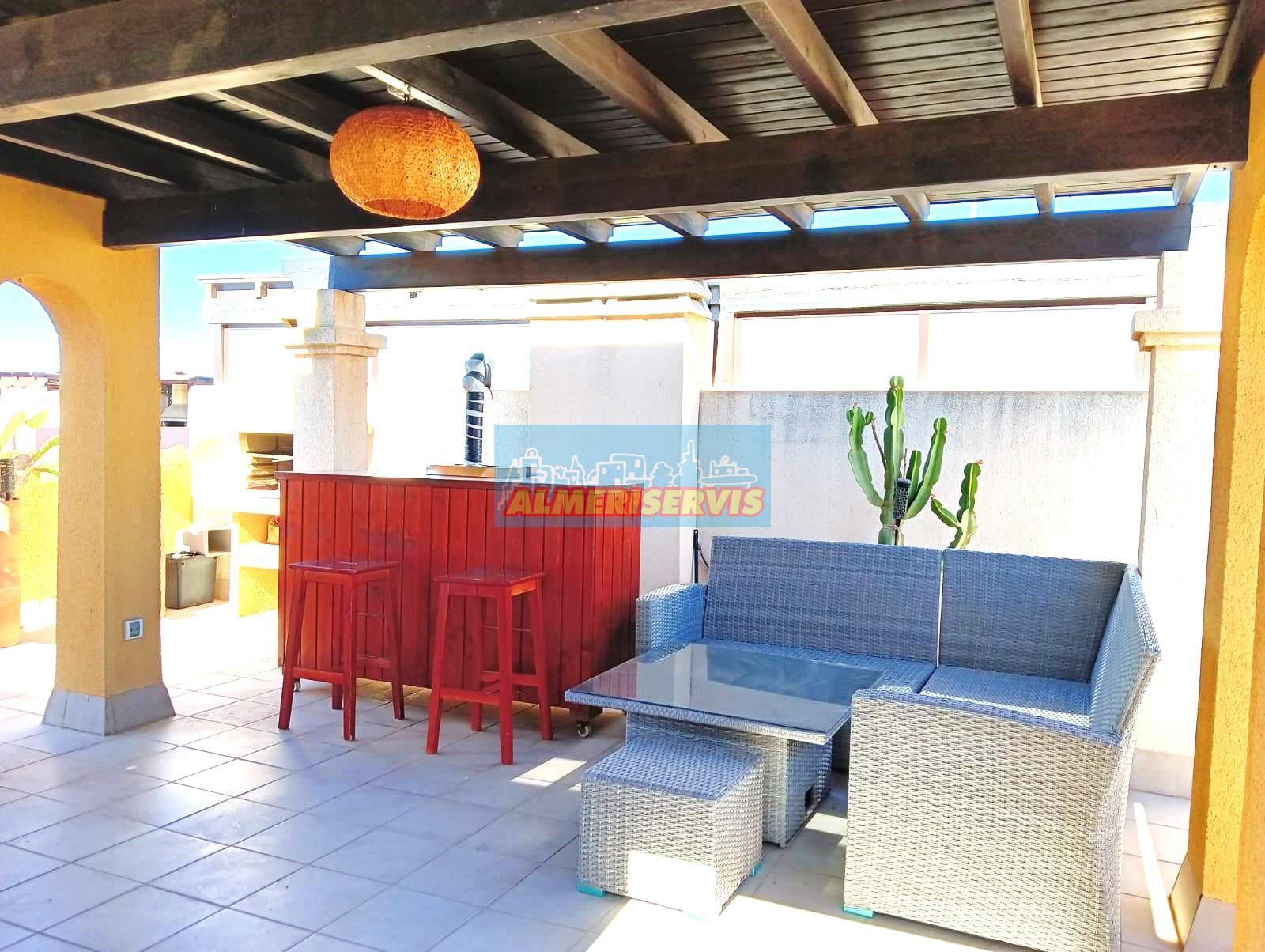 Salg av penthouse i Almerimar