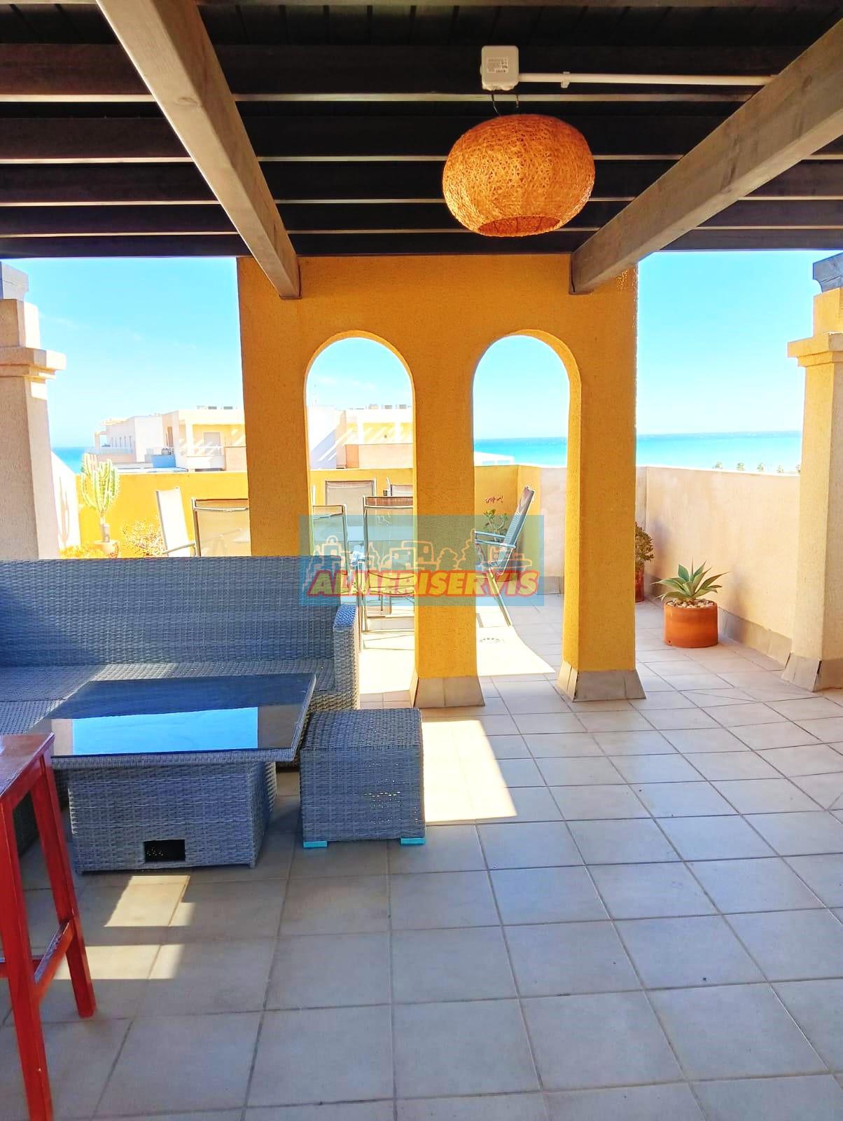 Salg av penthouse i Almerimar
