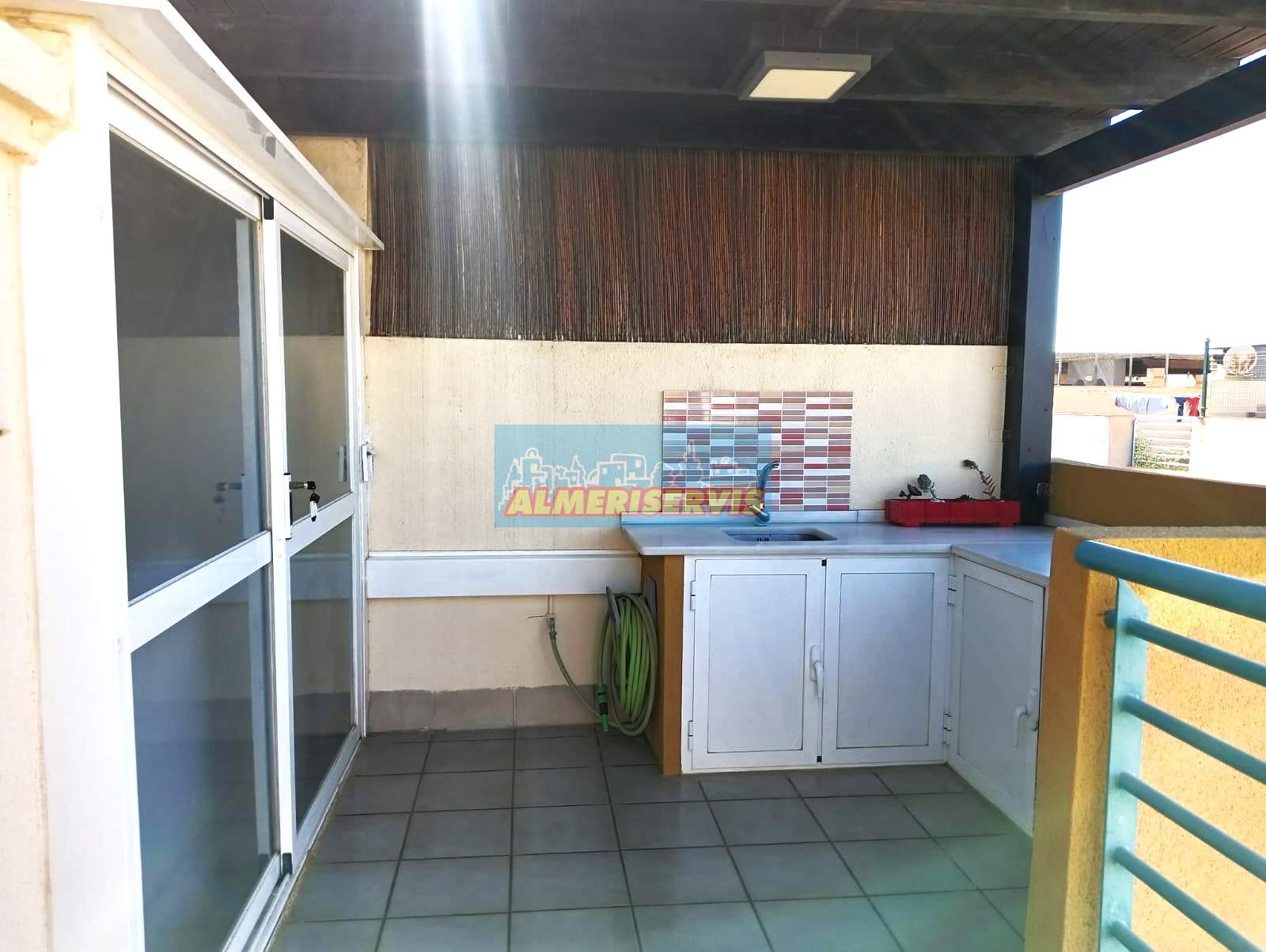 Salg av penthouse i Almerimar