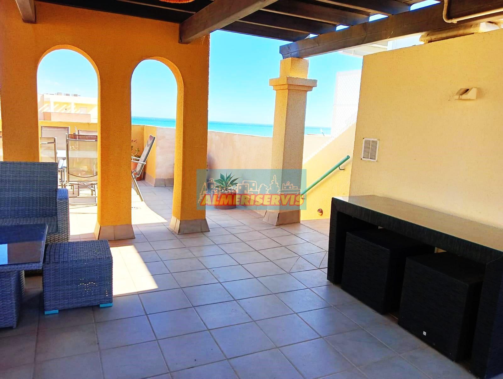 Salg av penthouse i Almerimar