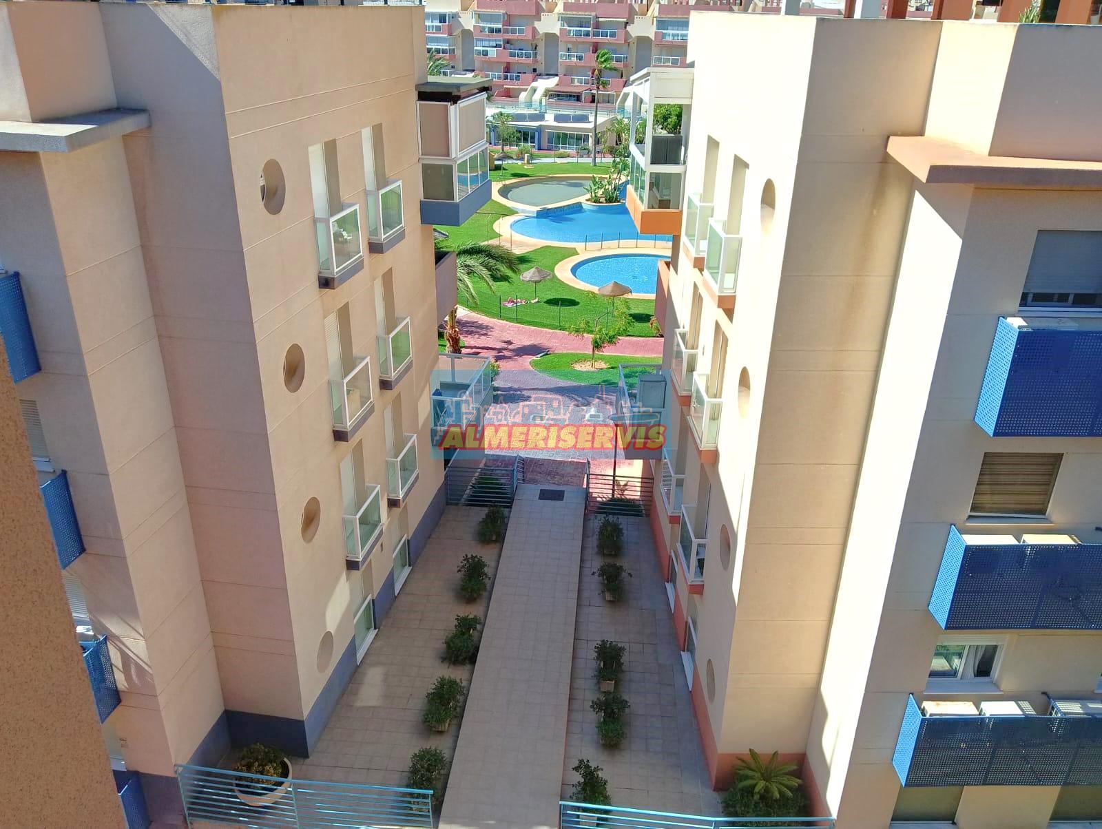 Salg av penthouse i Almerimar