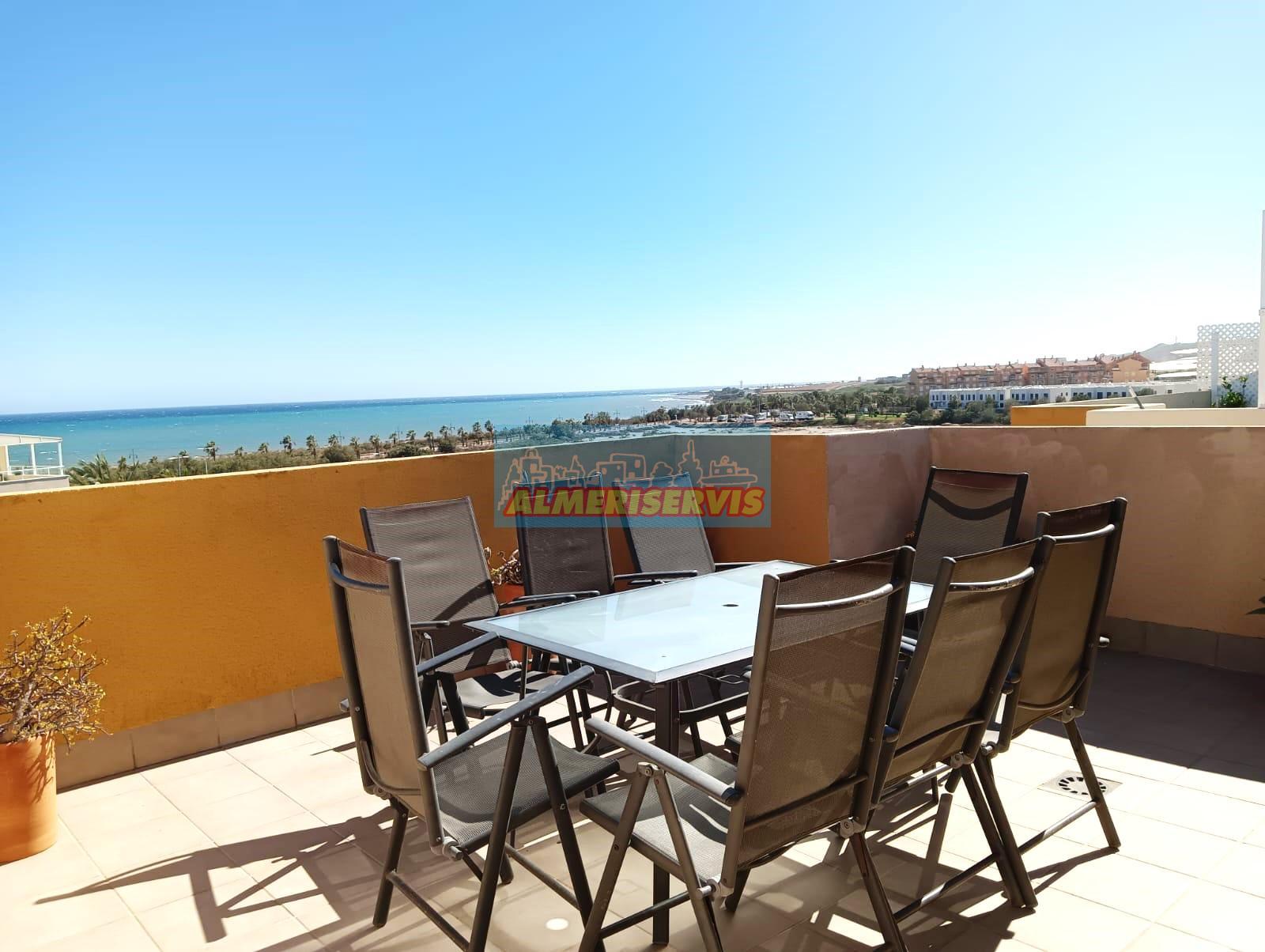 Salg av penthouse i Almerimar