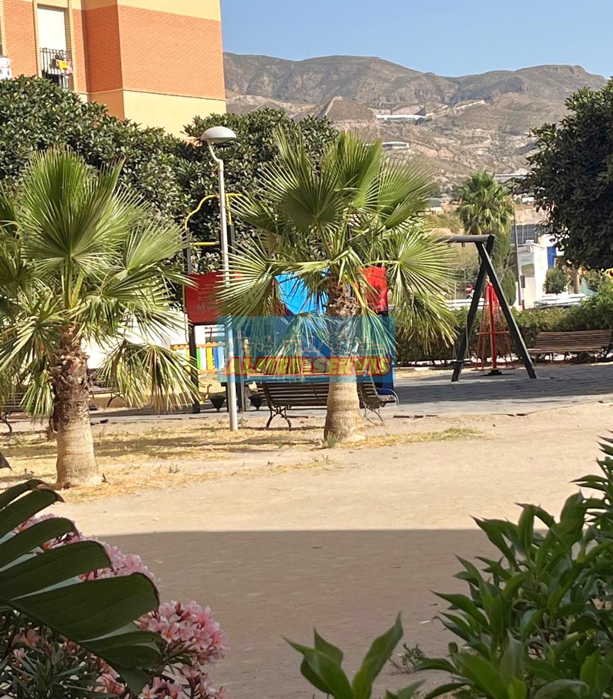 For sale of flat in Adra