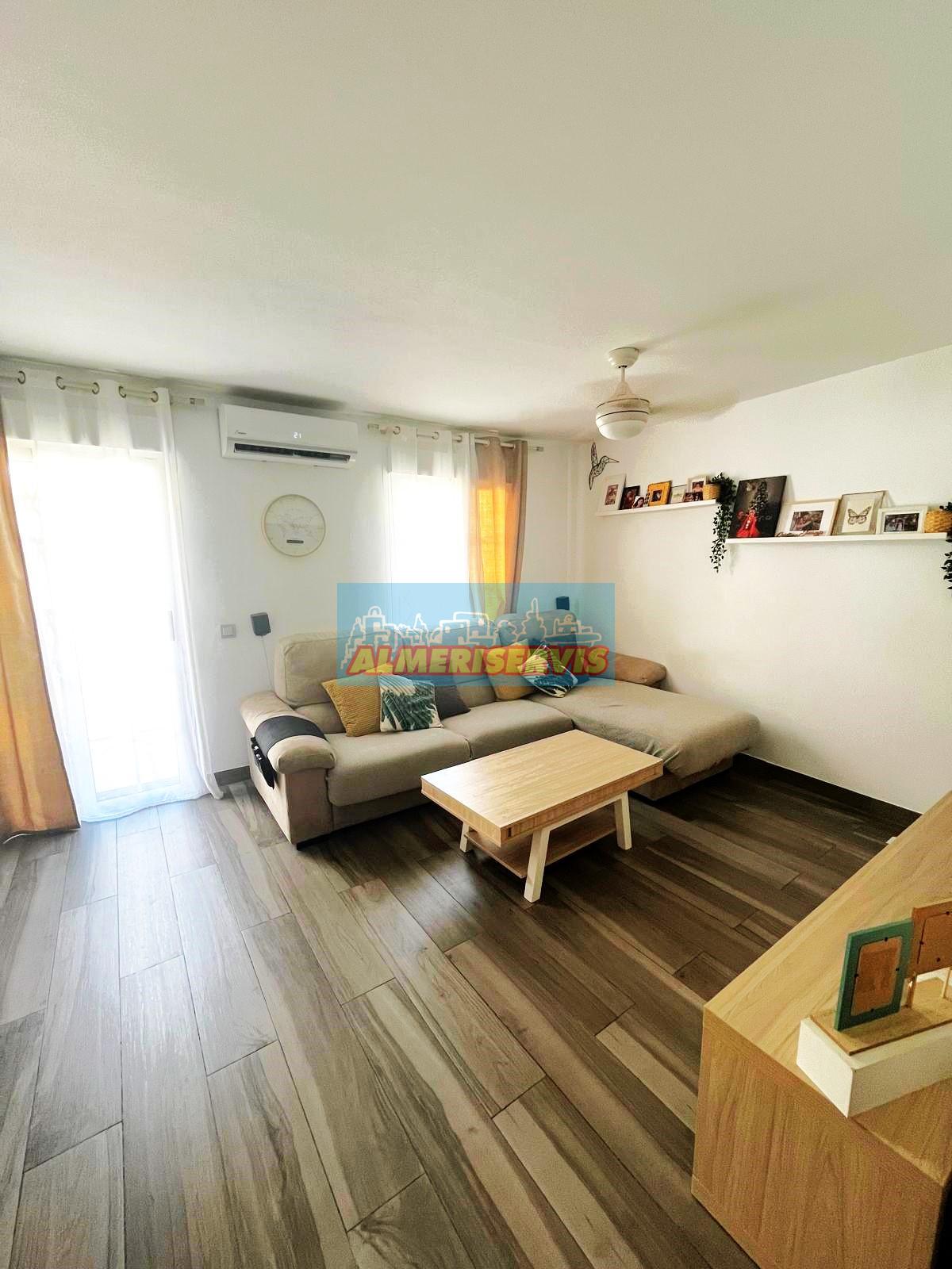 For sale of apartment in Aguadulce