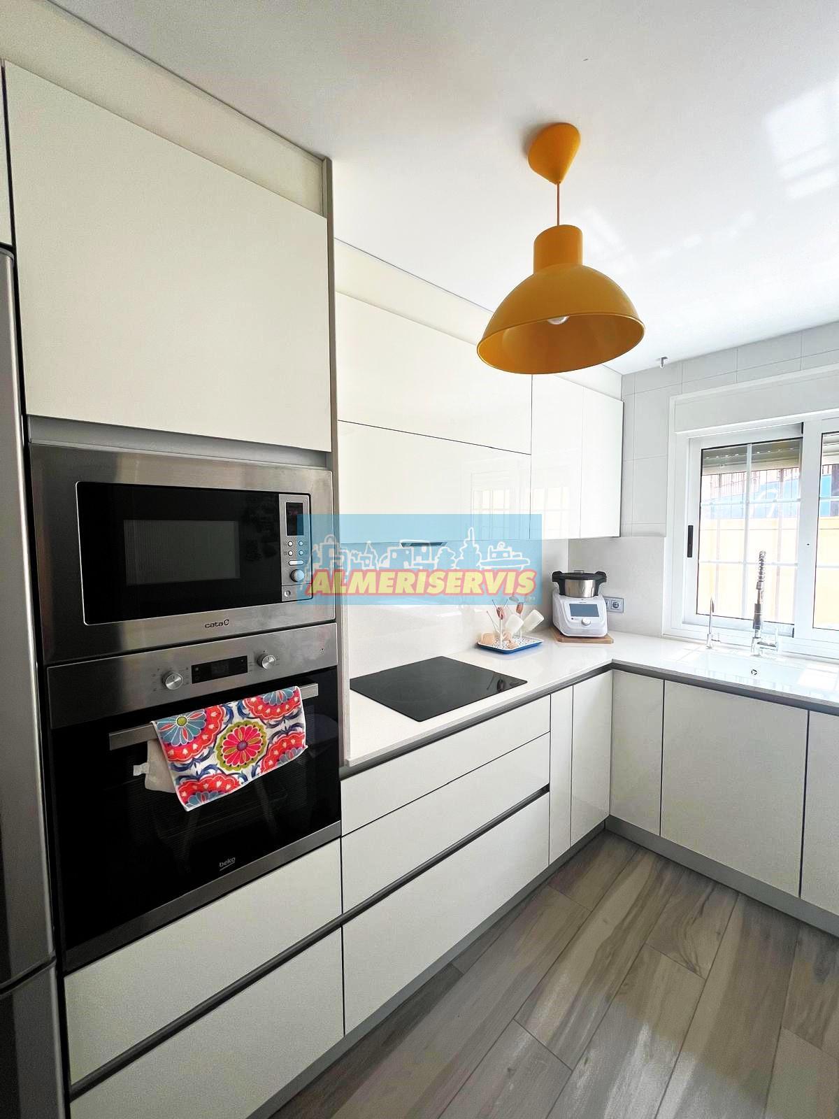 For sale of apartment in Aguadulce