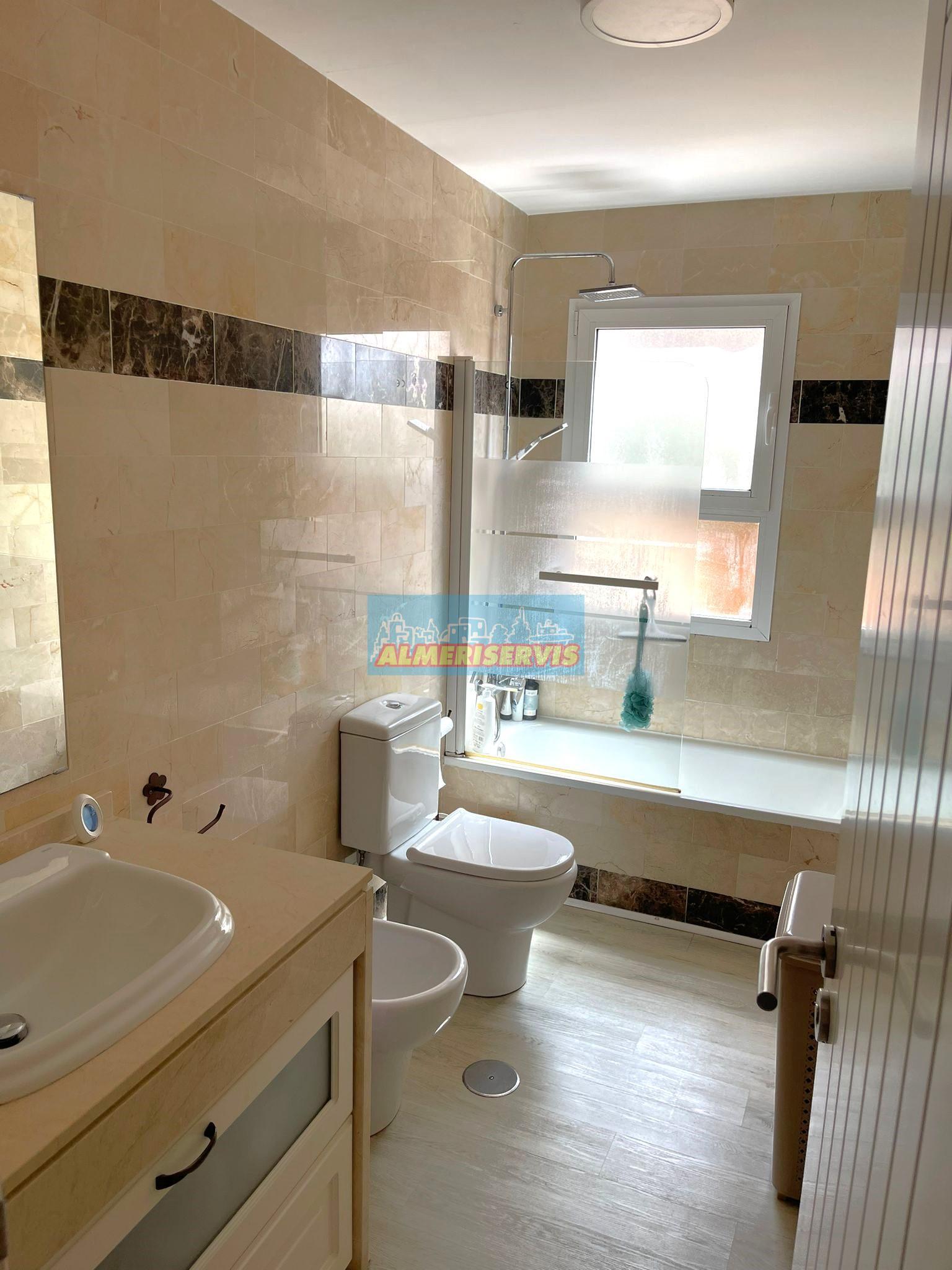 For sale of apartment in Almerimar