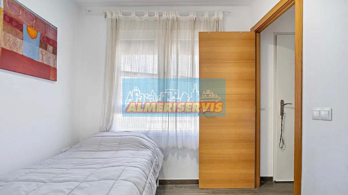 For sale of duplex in Almerimar