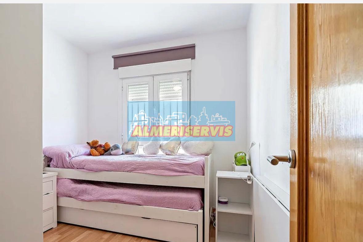 For sale of duplex in Almerimar
