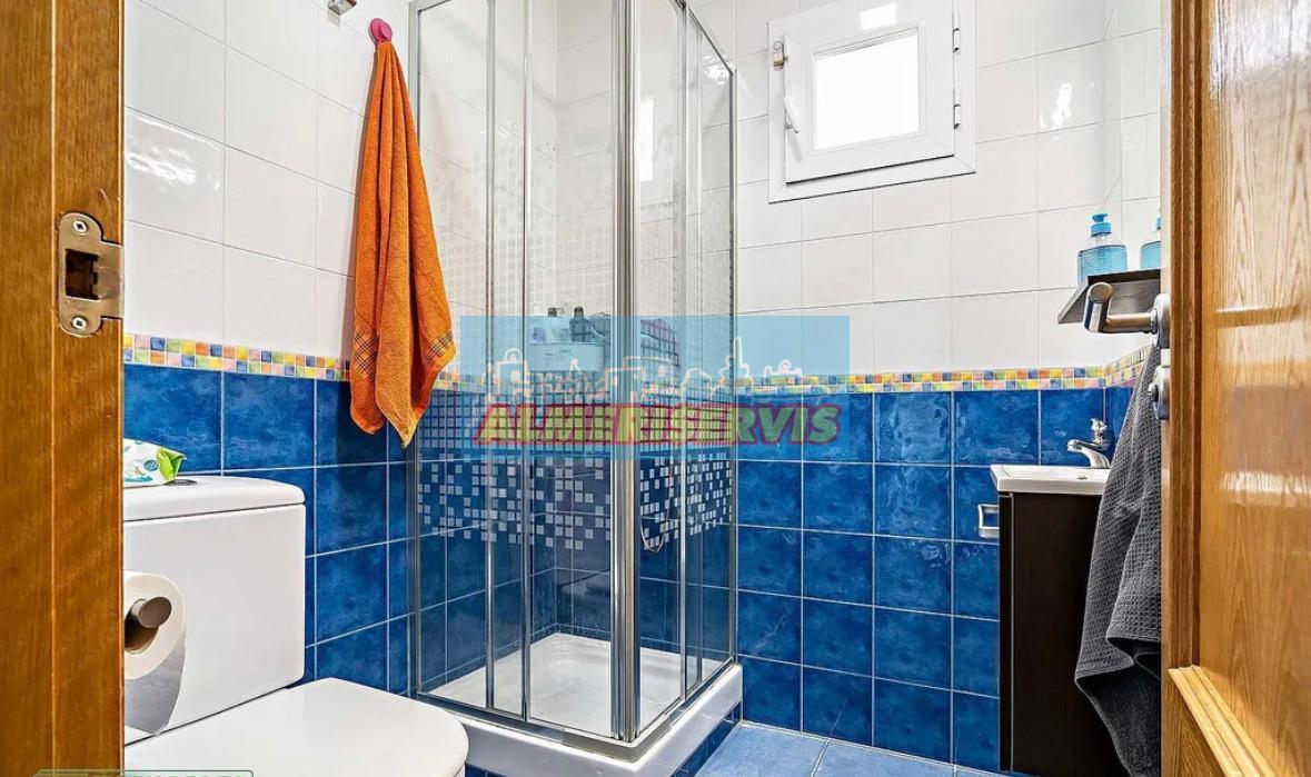 For sale of duplex in Almerimar