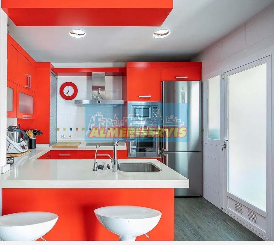 For sale of duplex in Almerimar