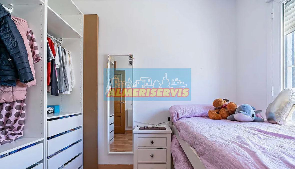 For sale of duplex in Almerimar