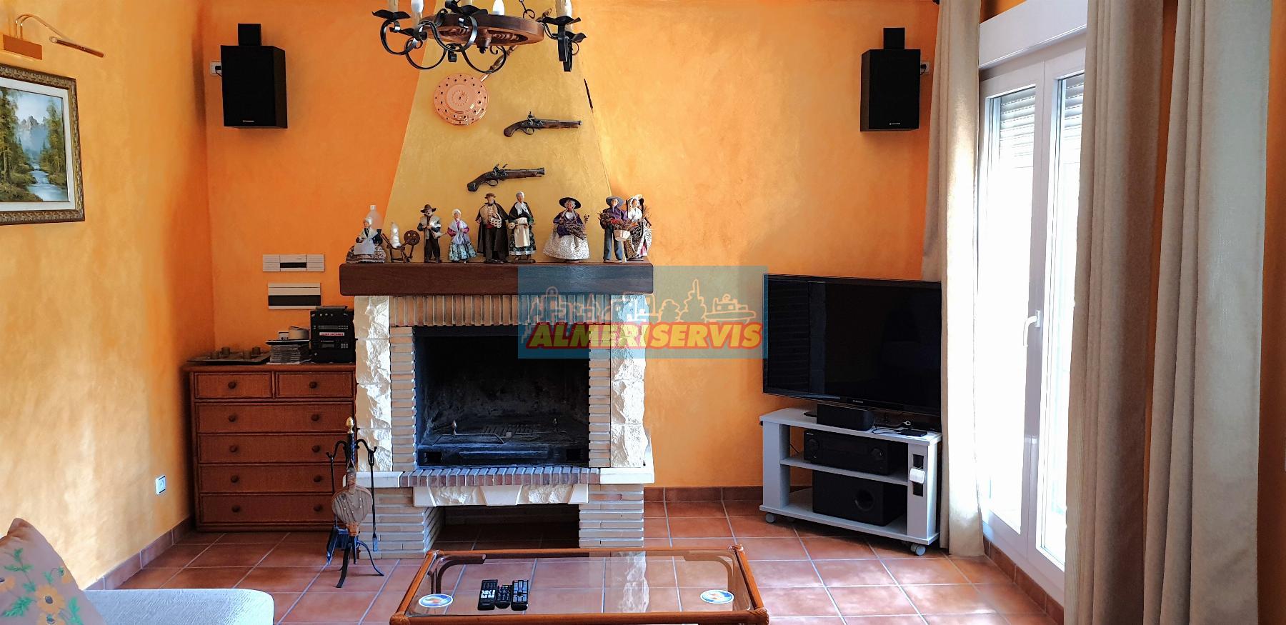 Köp av chalet i Berja