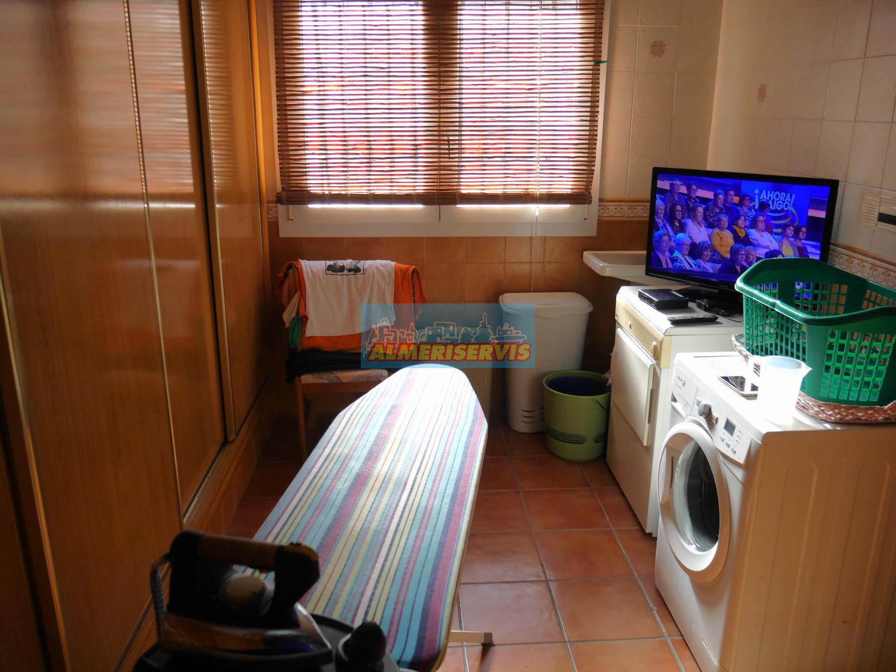 Köp av chalet i Berja