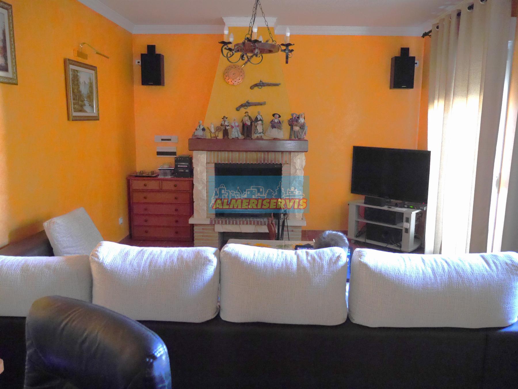 Köp av chalet i Berja
