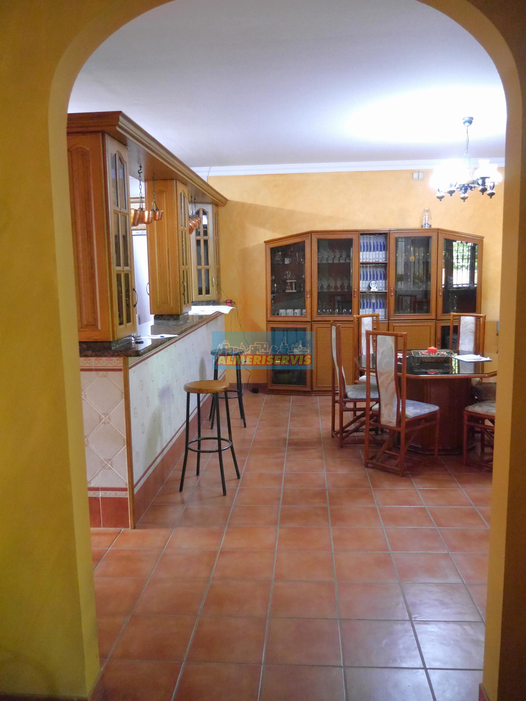 Köp av chalet i Berja