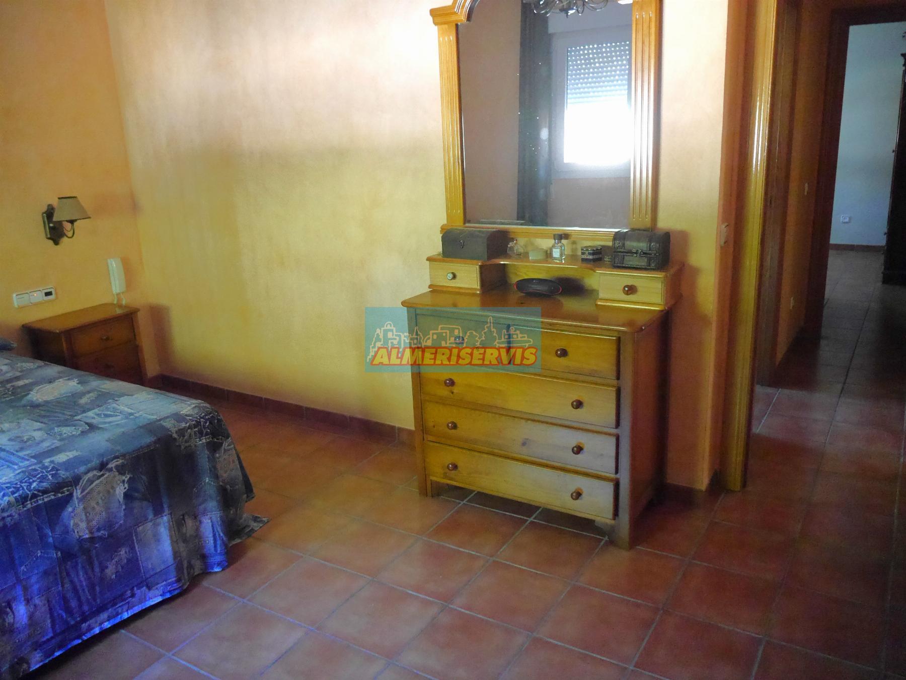 Köp av chalet i Berja