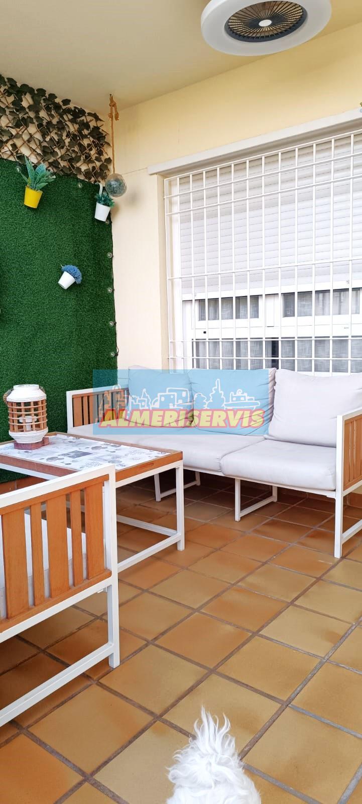 Verkoop van duplex appartement in Almerimar
