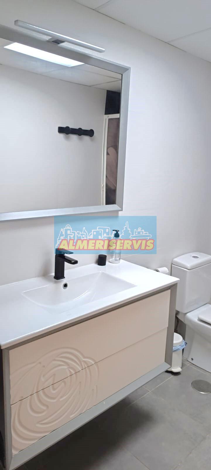 Verkoop van duplex appartement in Almerimar