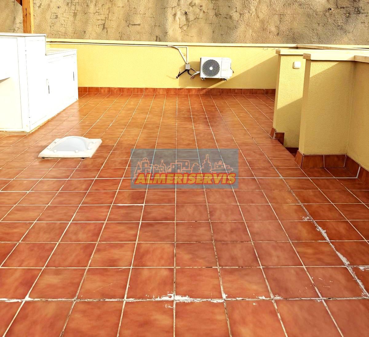 Köp av duplex i Aguadulce