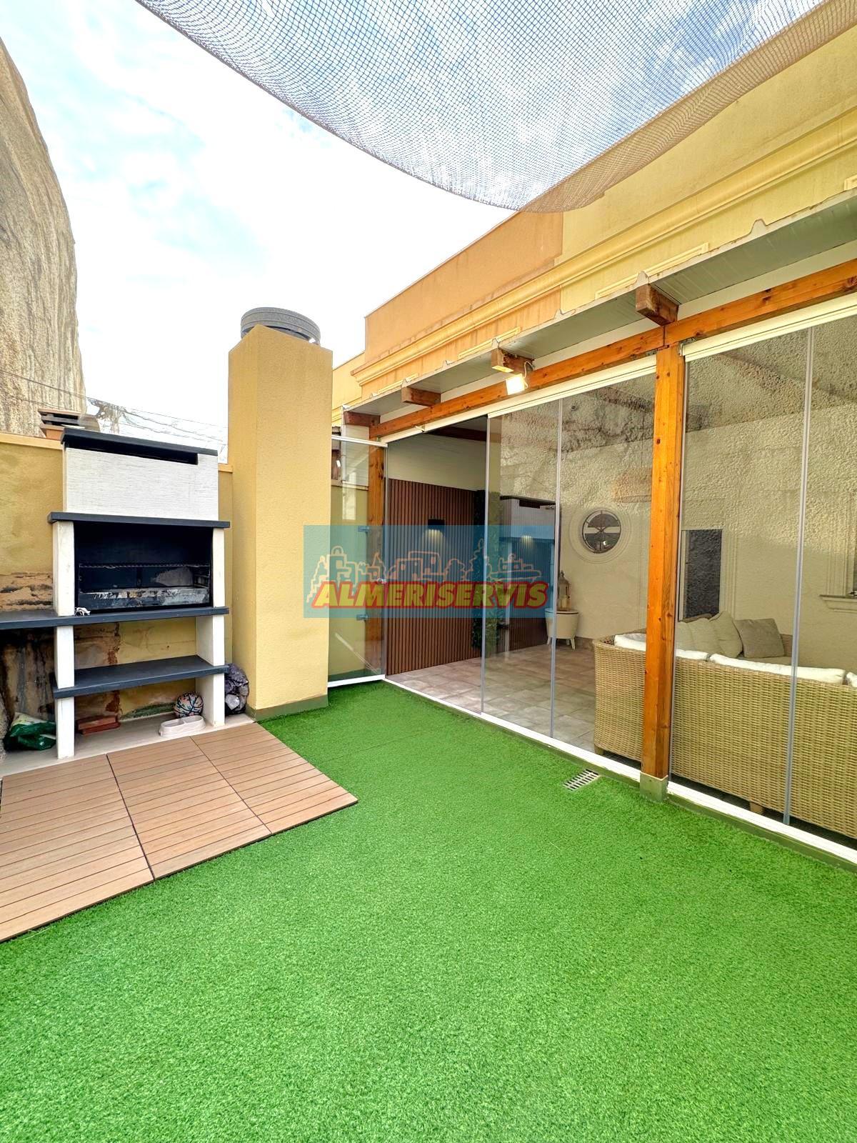 Köp av duplex i Aguadulce