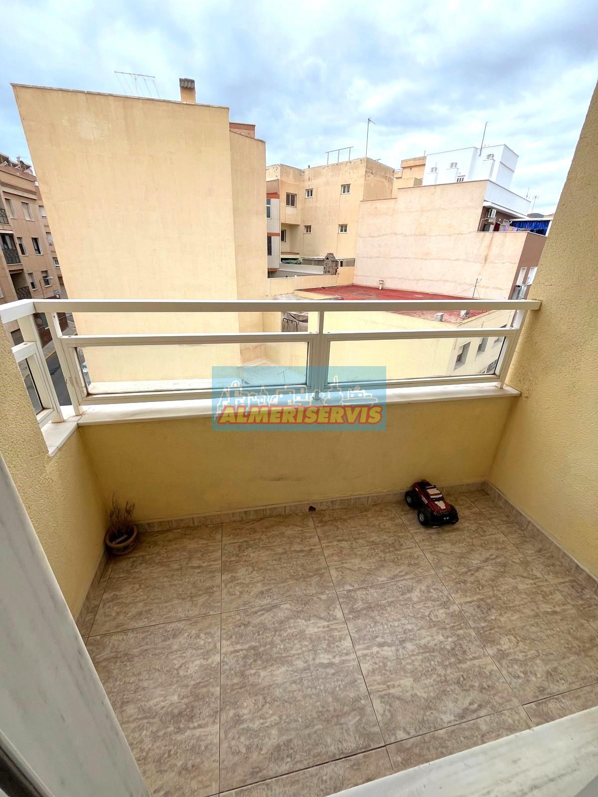 Salgai  apartamentu  El Ejido