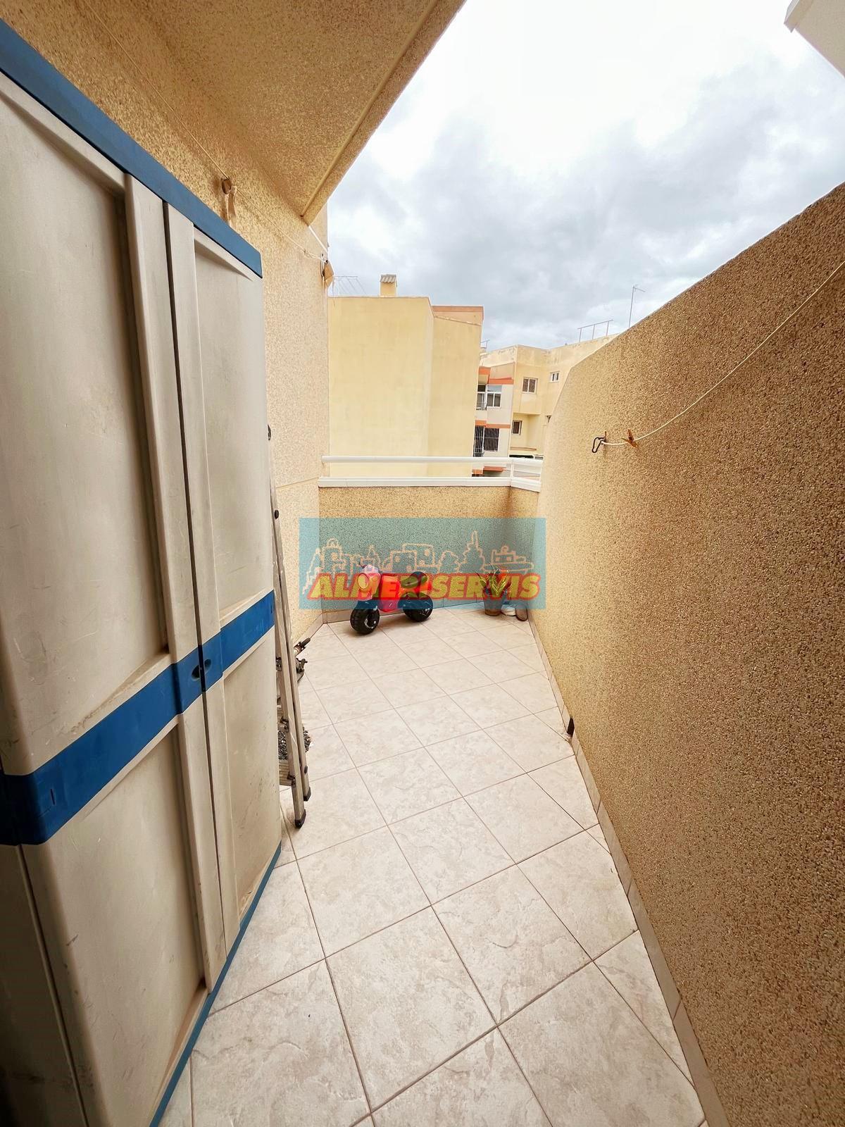 Salgai  apartamentu  El Ejido