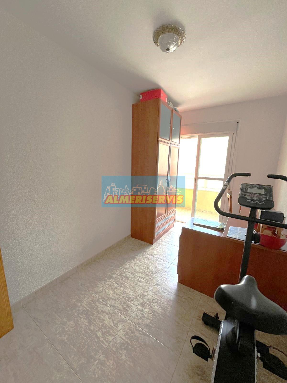 Salgai  apartamentu  El Ejido